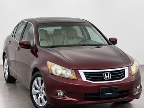 Used 2010 Honda Accord EX-L image 7