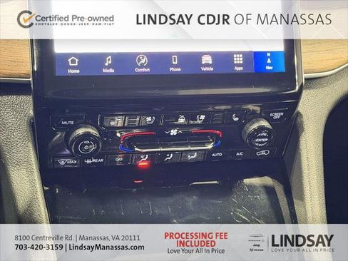 Certified 2022 Jeep Grand Cherokee Summit w/ Luxury Tech Group V image 17