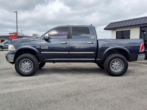 Used 2015 RAM 1500 Laramie w/ Convenience Group image 3
