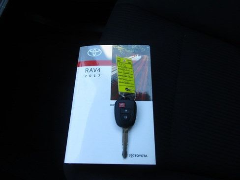 Used 2017 Toyota RAV4 LE w/ Carpet Mat Package FWD image 26