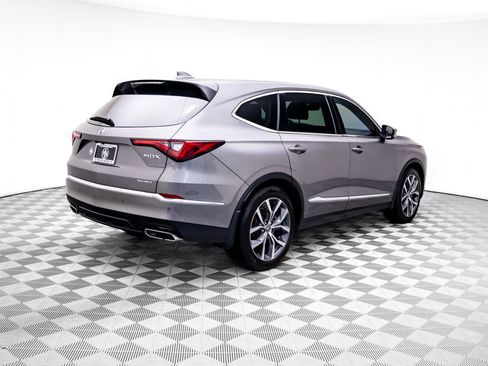 Used 2023 Acura MDX SH-AWD w/ Technology Package image 5
