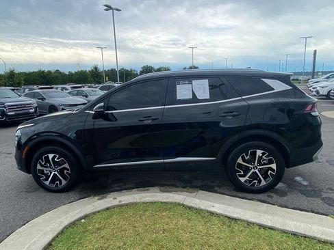 Certified 2024 Kia Sportage EX AWD/4WD image 3