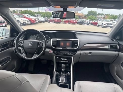 Used 2016 Honda Accord EX-L image 36