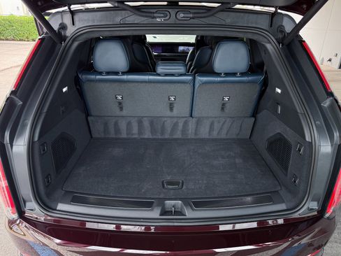 Used 2025 Cadillac Escalade IQ Sport 2 image 44