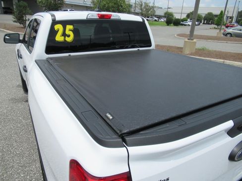 Used 2025 Ford Ranger XL RWD image 9