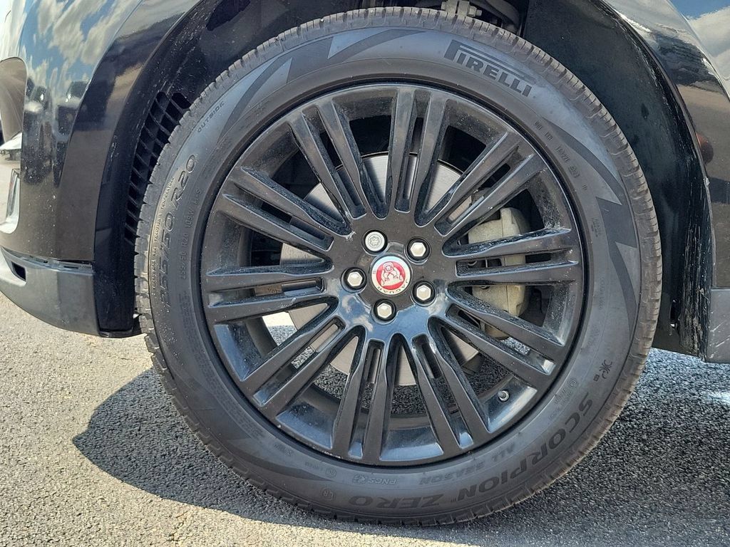 Used 2019 Jaguar F-PACE Portfolio AWD/4WD image 34