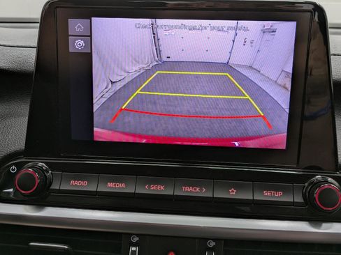 Used 2022 Kia Forte LXS image 6