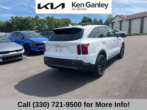 Used 2022 Kia Sorento S AWD/4WD image 5