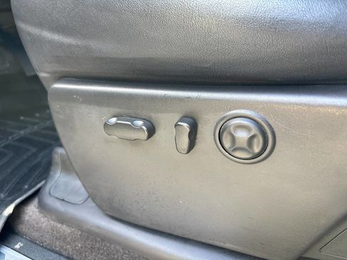 Used 2013 GMC Sierra 1500 Denali AWD/4WD image 42