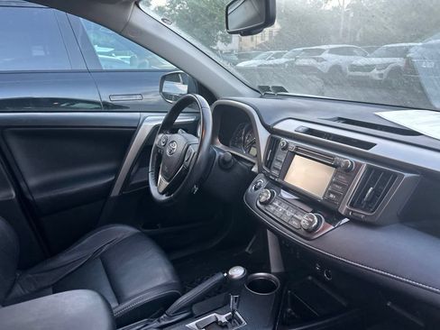 Used 2014 Toyota RAV4 Limited AWD/4WD image 9