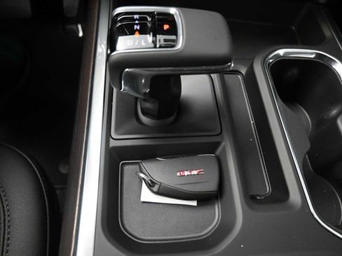 New 2026 GMC Sierra 1500 SLT w/ SLT Premium Plus Package image 22