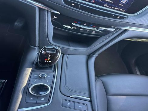 Used 2022 Cadillac XT5 Luxury image 23