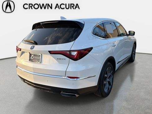 Used 2023 Acura MDX FWD w/ Technology Package image 4