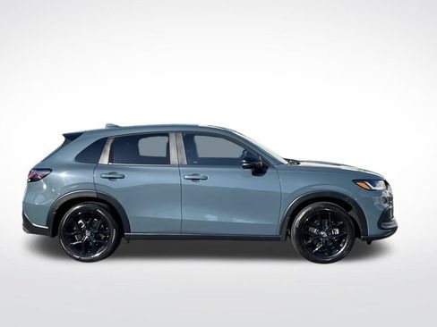 Certified 2025 Honda HR-V Sport image 6