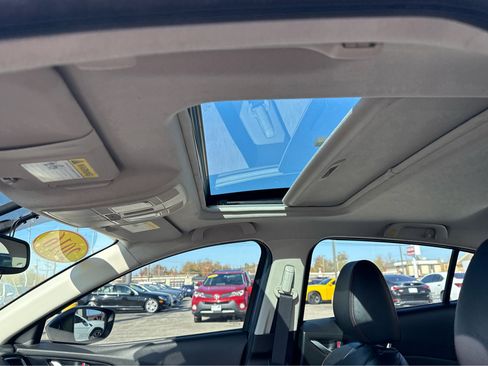 Used 2016 MAZDA MAZDA3 s Grand Touring image 24