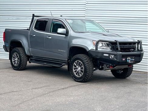 Used 2022 Chevrolet Colorado ZR2 image 12