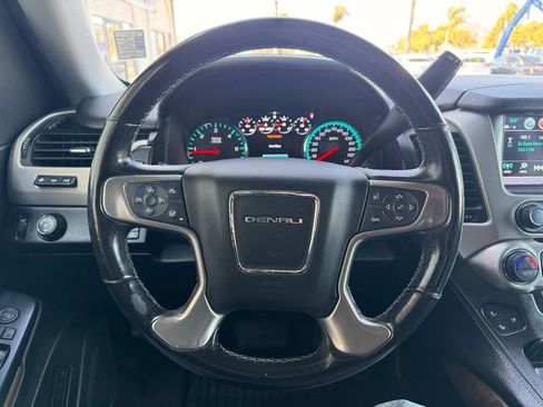 Used 2019 GMC Yukon Denali w/ Open Road Package RWD image 10