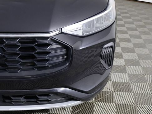 Used 2023 Ford Escape ST-Line w/ Tech Pack #1 AWD/4WD image 14