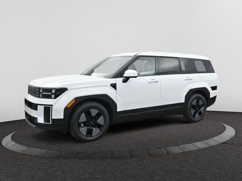 Used 2026 Hyundai Santa Fe SE image 3