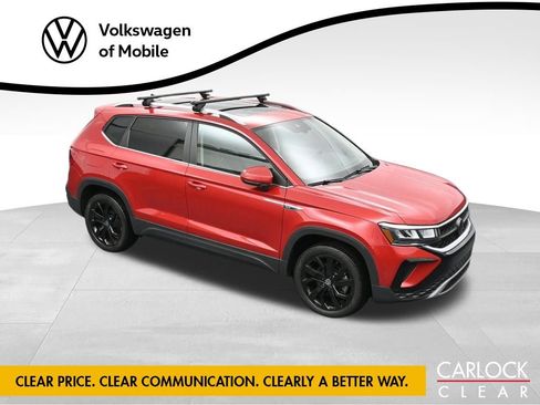 Used 2023 Volkswagen Taos SE image 25