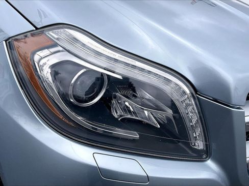 Used 2015 Mercedes-Benz GL 450 4MATIC w/ Lighting Package image 30