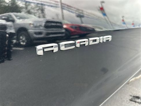 Certified 2025 GMC Acadia Elevation image 32