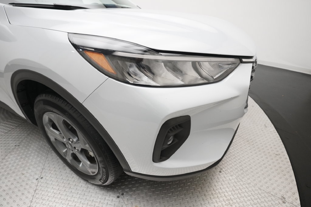 Used 2025 Ford Escape ST-Line Select AWD/4WD image 23
