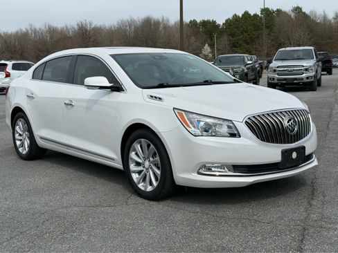 Used 2016 Buick LaCrosse Leather w/ Experience Buick Package image 3