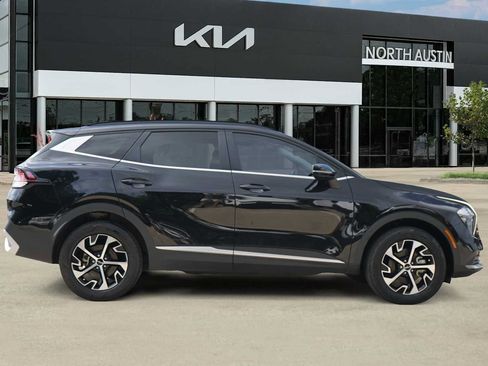 Used 2023 Kia Sportage EX w/ EX Premium Package AWD/4WD image 6