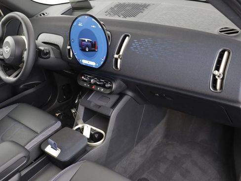 Certified 2026 MINI Cooper Countryman S AWD/4WD image 17