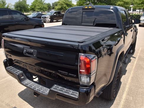 Used 2023 Toyota Tacoma TRD Pro AWD/4WD image 7