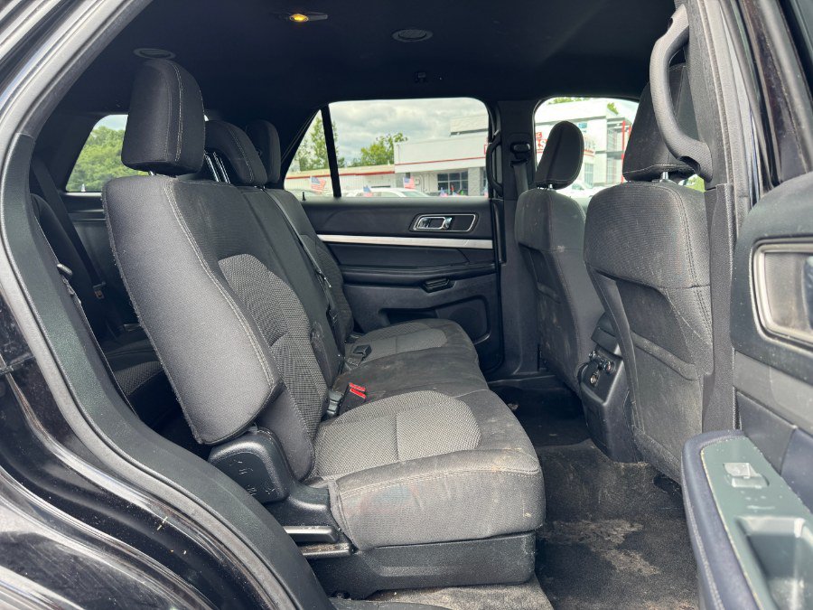 Used 2018 Ford Explorer XLT AWD/4WD image 19