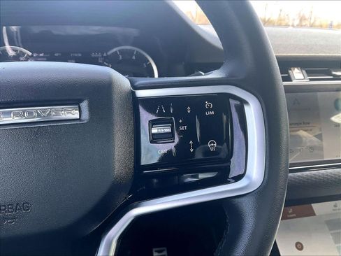 Used 2023 Land Rover Range Rover Evoque R-Dynamic S AWD/4WD image 24