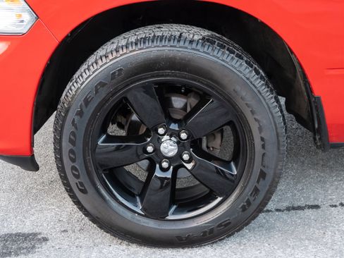 Used 2022 RAM 1500 Express w/ Wheel & Sound Group image 15