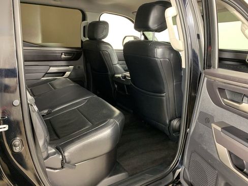 Used 2022 Toyota Tundra SR5 AWD/4WD image 36