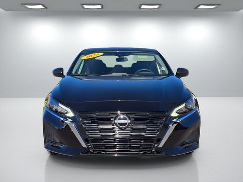 Used 2025 Nissan Altima 2.5 S image 7