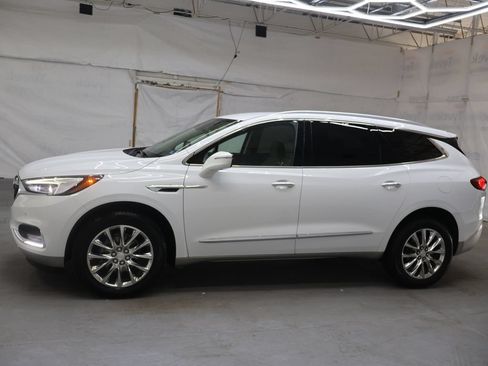 Used 2021 Buick Enclave Premium w/ Surround and Sites Package FWD image 4