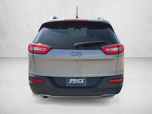 Used 2016 Jeep Cherokee Limited FWD image 7