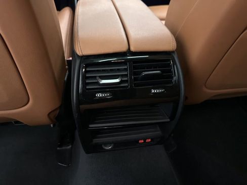 Used 2021 BMW 540i w/ Premium Package image 23