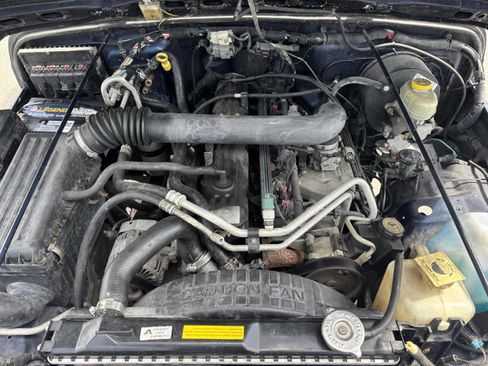 Used 2005 Jeep Wrangler Unlimited image 33