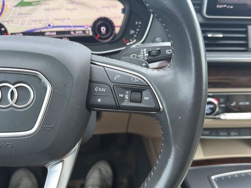 Used 2018 Audi Q5 2.0T Premium Plus AWD/4WD image 17