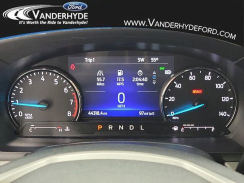 Used 2022 Ford Explorer XLT image 26