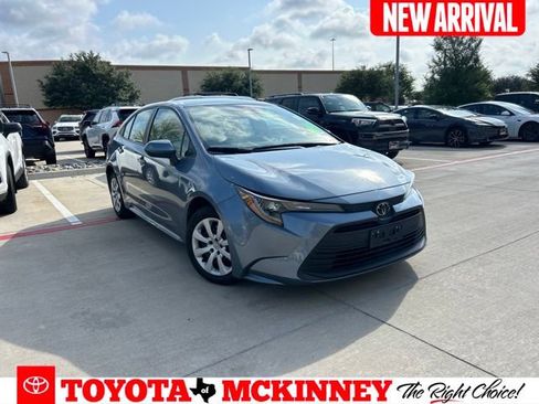 Used 2023 Toyota Corolla LE FWD image 1