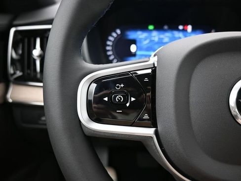 New 2026 Volvo XC90 B6 Ultra w/ Protection Package image 26