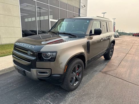 Used 2020 Land Rover Defender 110 X AWD/4WD image 4