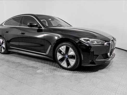 Used 2023 BMW i4 eDrive35 RWD image 8