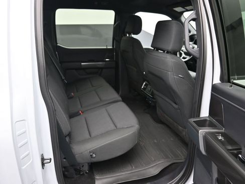 Certified 2022 Ford F150 XLT w/ Equipment Group 302A High image 24