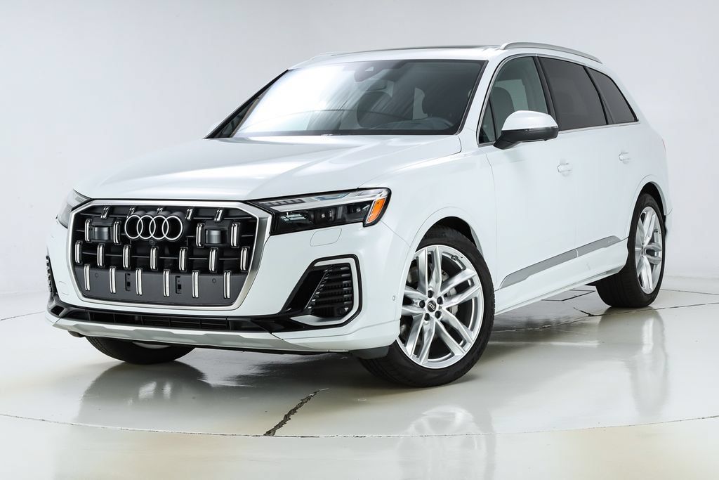 Used 2025 Audi Q7 3.0T Prestige w/ Prestige Package AWD/4WD image 4
