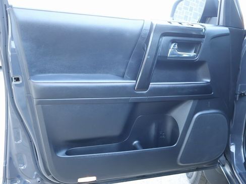 Used 2024 Toyota 4Runner TRD Off-Road image 21