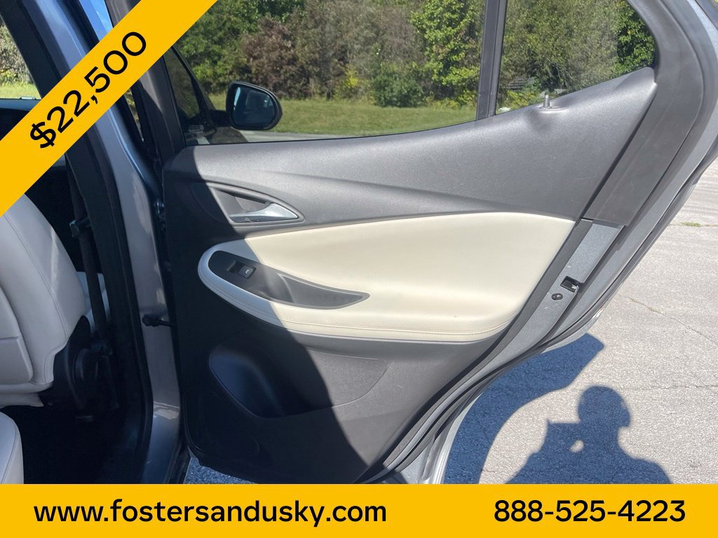 Used 2024 Buick Encore GX Avenir w/ Avenir Convenience Package FWD image 18